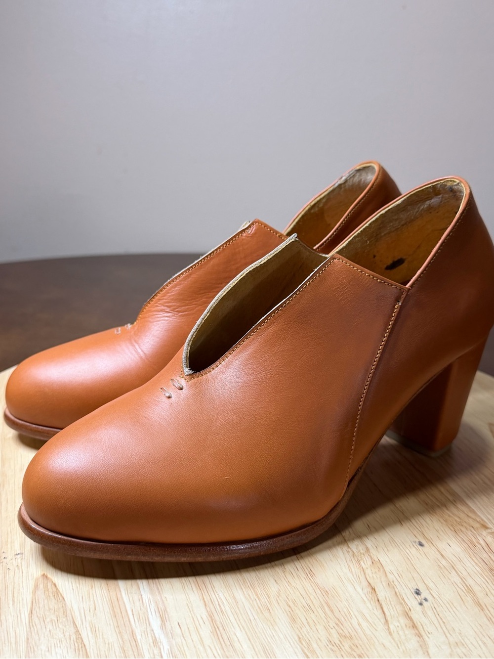 Elf Made by Hands Women’s Brown Ange Handmade Leather heel shoes